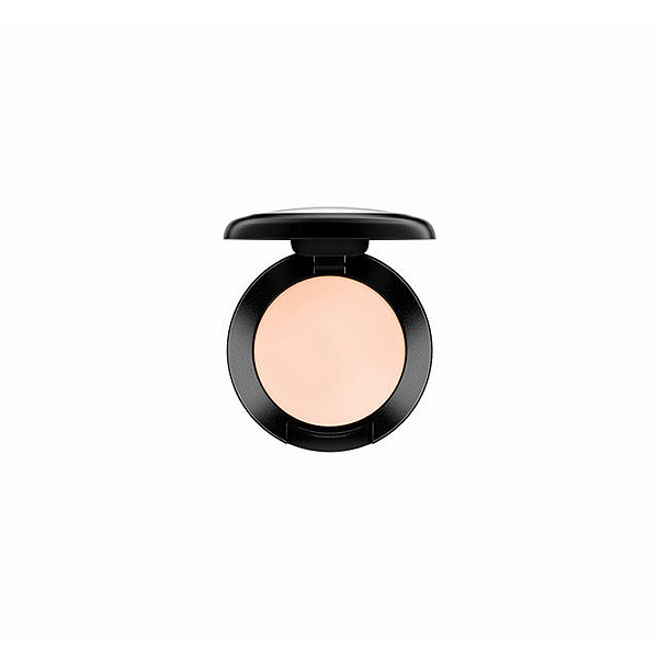Mac Studio Finish Concealer (NW15)